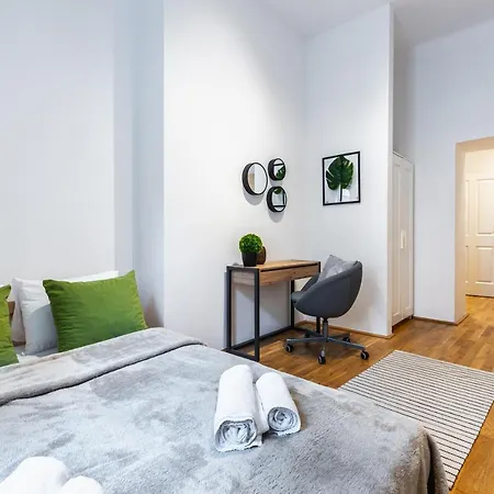 Stylish Designed Apartment In A Calm District Vienna Exterior photo