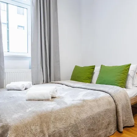 Stylish Designed Apartment In A Calm District Vienna Exterior photo